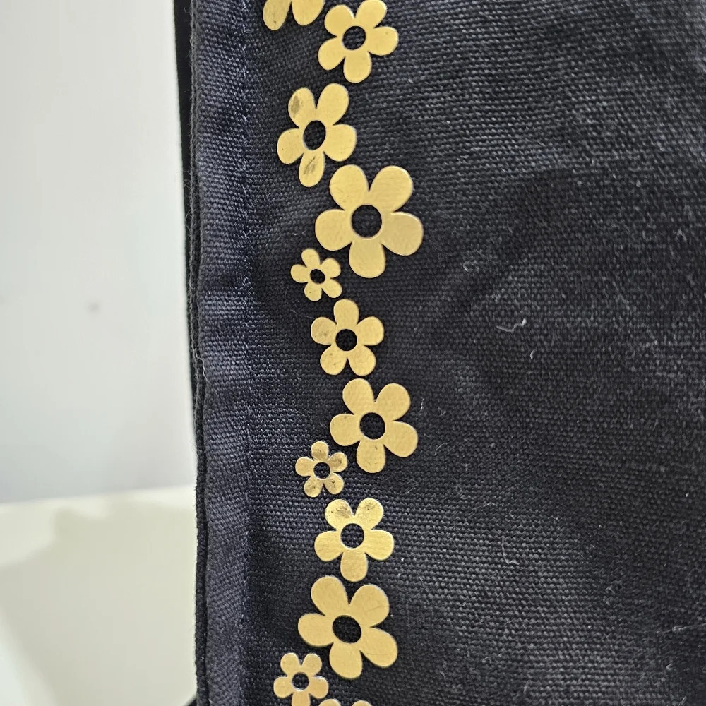 Marc Jacobs Daisy Tote Bag Black - Picture 8 of 10